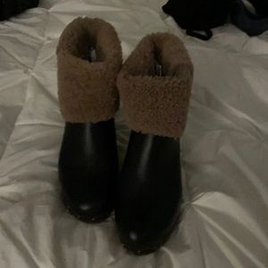 Ugg boots size 9